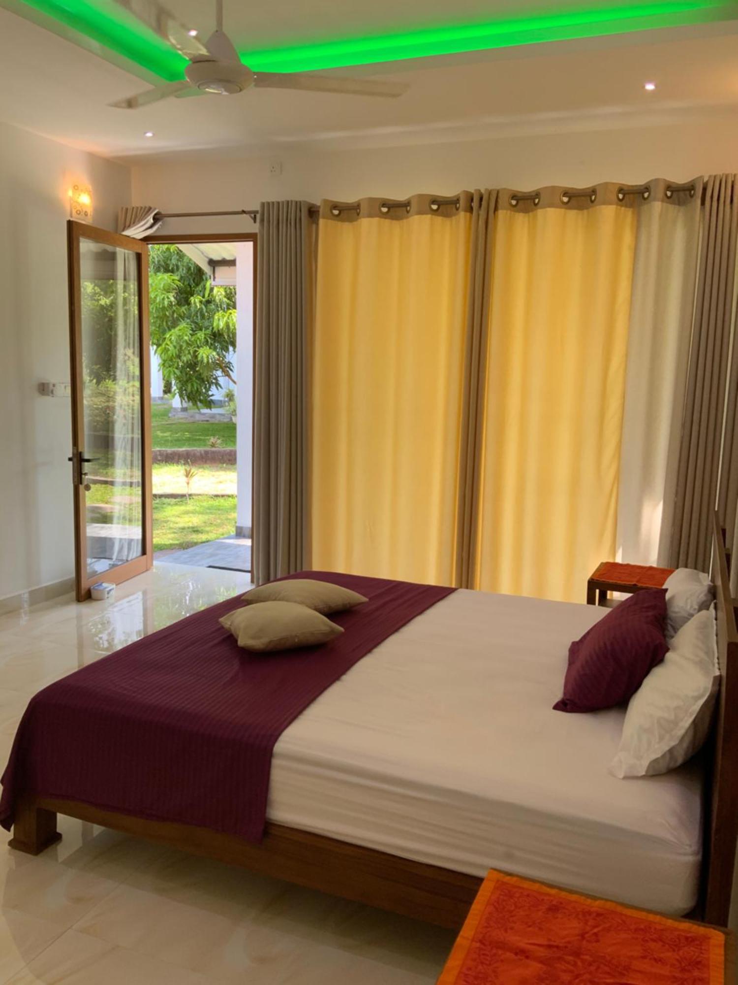 Nature Resort Полонарува Екстериор снимка