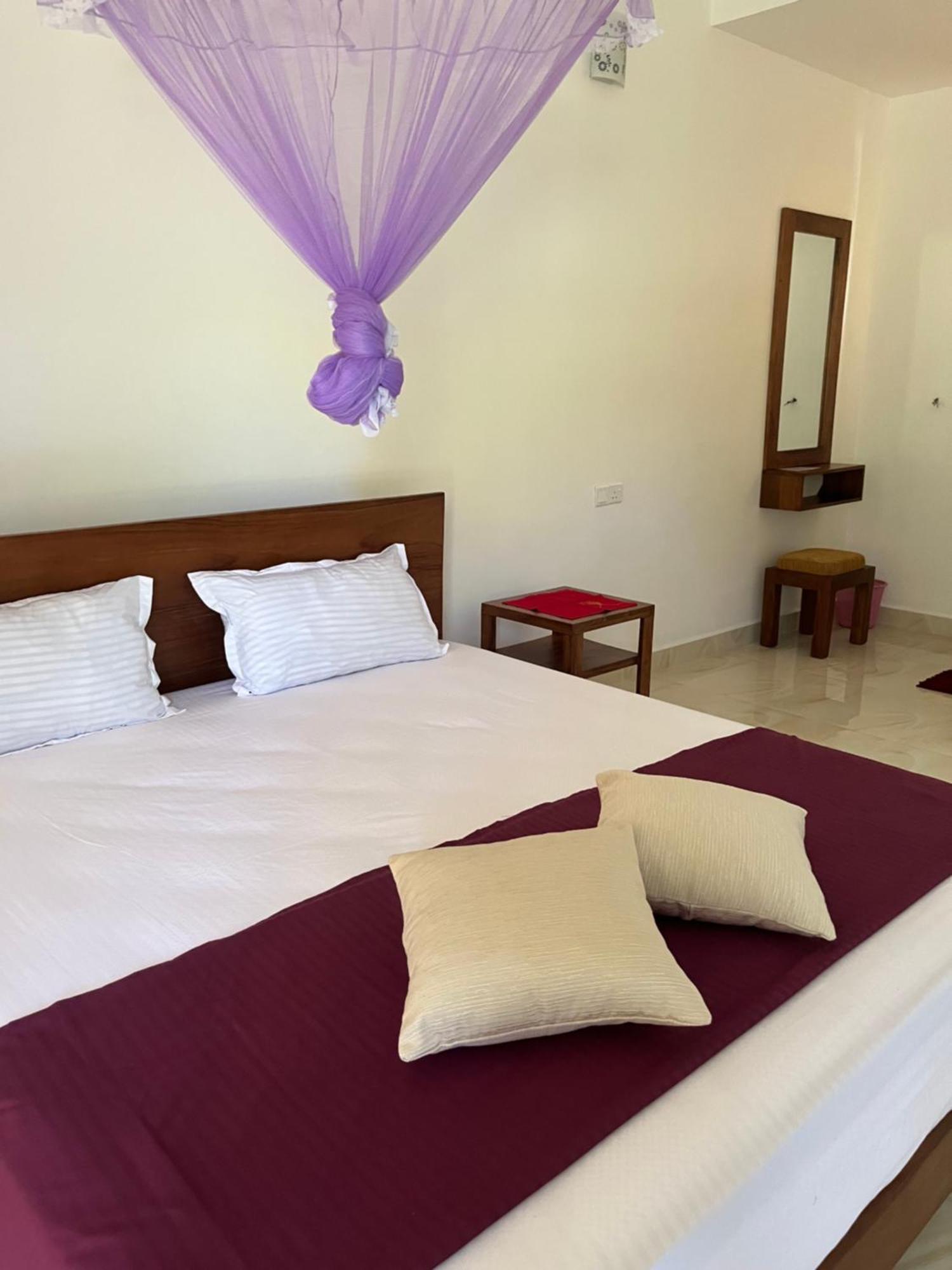 Nature Resort Полонарува Екстериор снимка